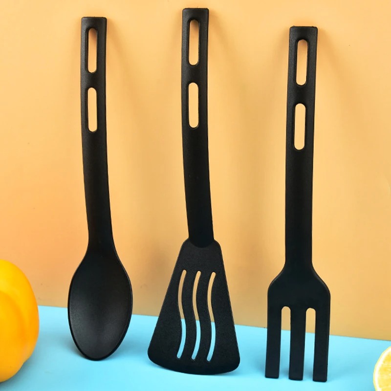 Juego de utensilios de cocina  - Camping Cooking And Eating Set reseña y precio